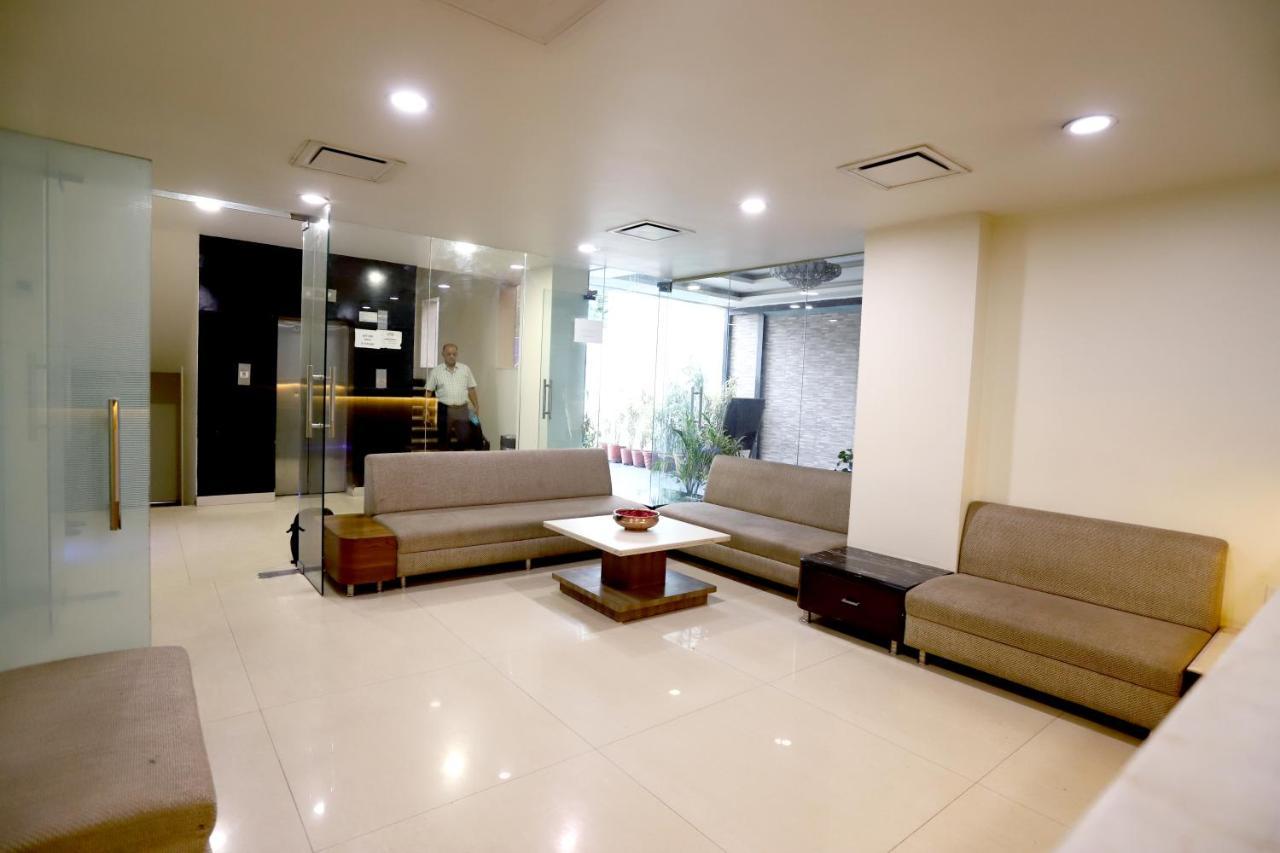 בהופאל Hotel Blue Pearl מראה חיצוני תמונה
