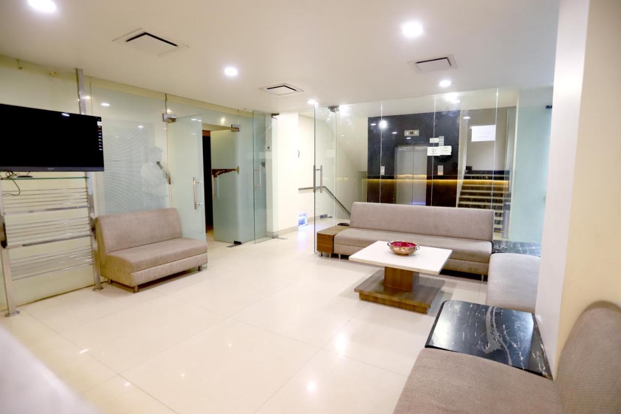 בהופאל Hotel Blue Pearl מראה חיצוני תמונה